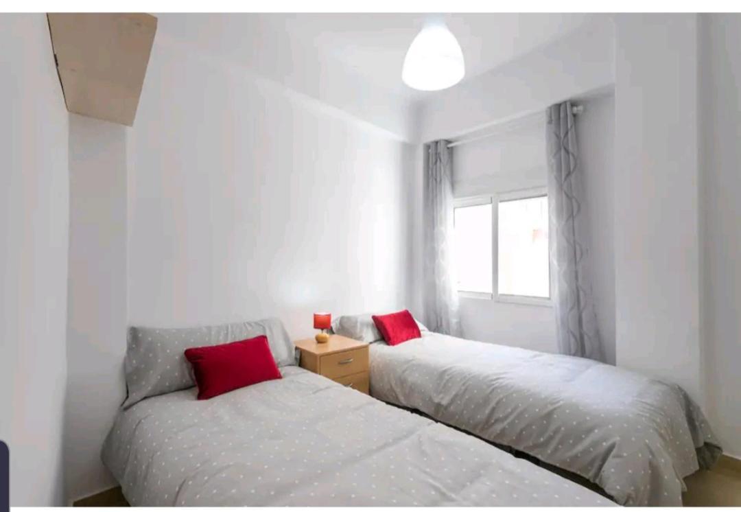 Apartamento coqueto a un minuto de la Explanada Alicante Exterior foto